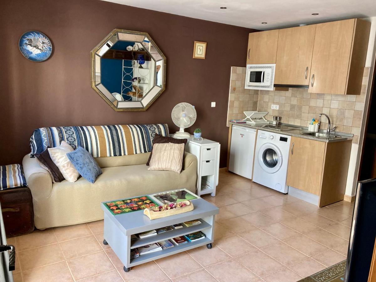 Apartaunmomento Y Disfruta!! Estepona Exteriör bild