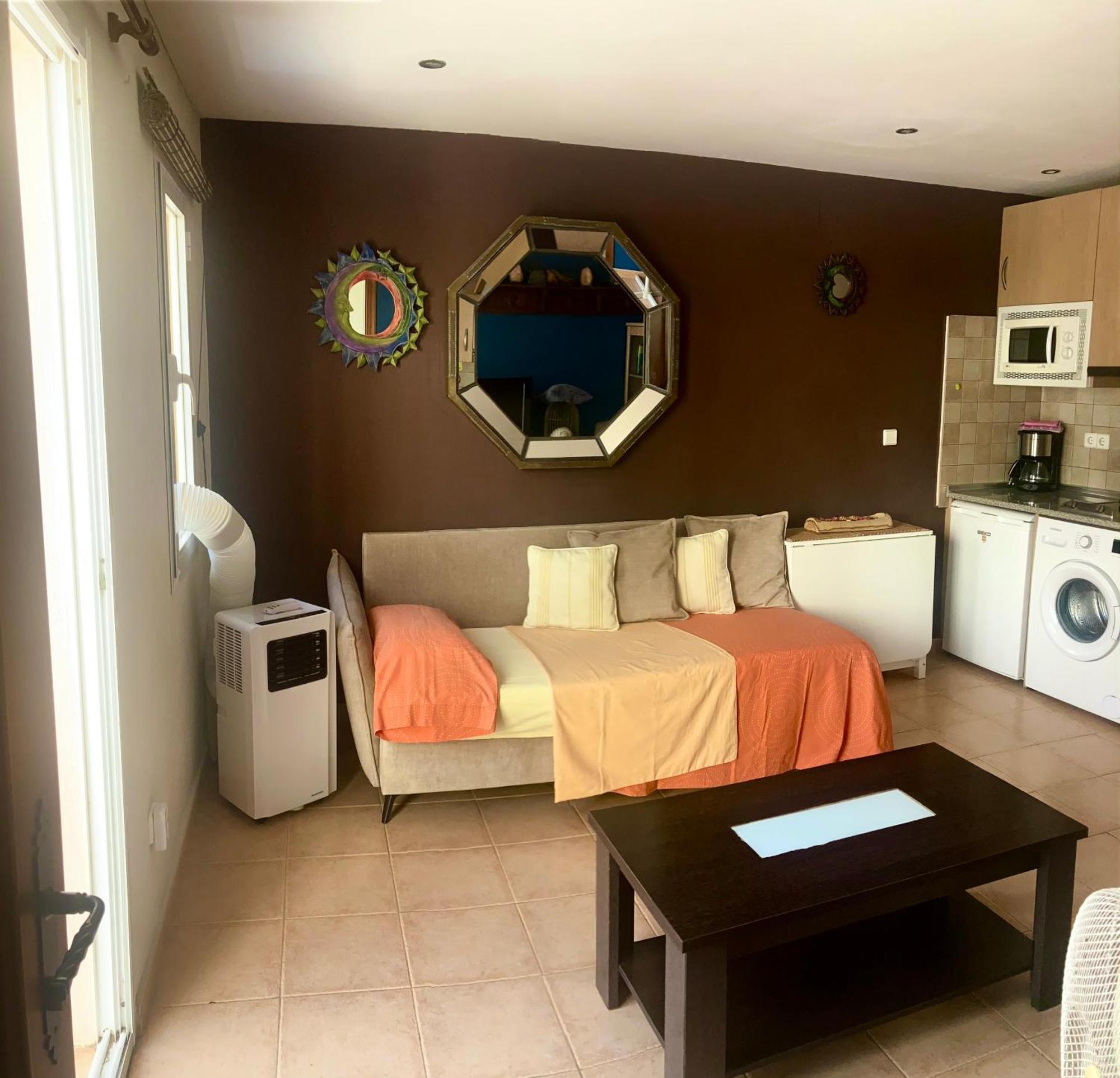 Apartaunmomento Y Disfruta!! Estepona Exteriör bild